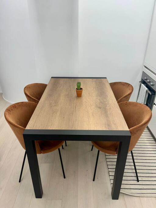 Modern Apartment - Walking Distance To Milan Central Station Exteriér fotografie
